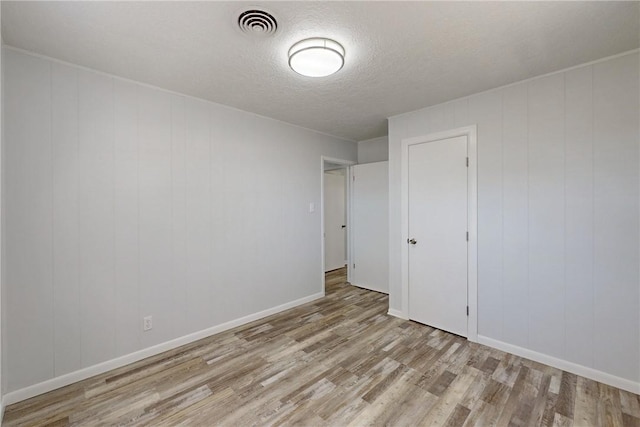 415 W Decherd St, Franklin, TX 77856 - photo 8
