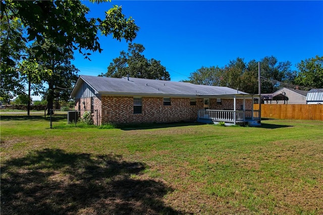 415 W Decherd St, Franklin, TX 77856 - photo 12