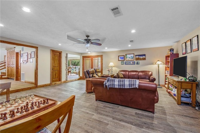 640 Piney Creek Dr, Bellville, TX 77418 - photo 4