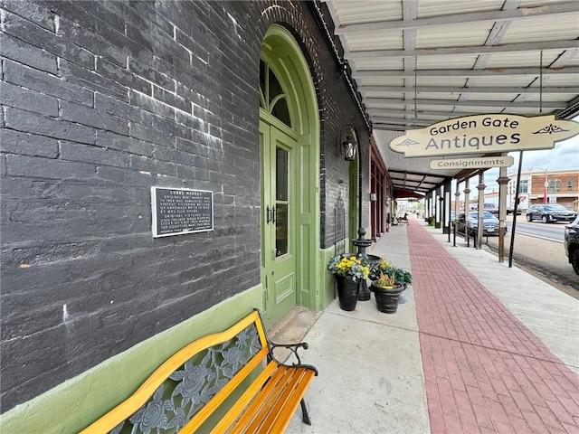 517 S Main St, Calvert, TX 77837 - view of doorway to property