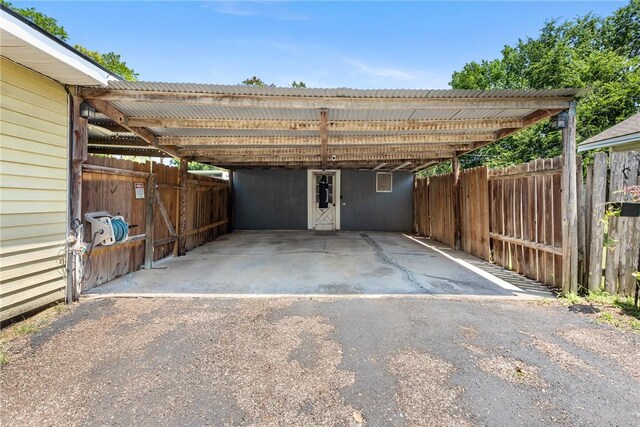 701 W Fawn St, Caldwell, TX 77836 - photo 26
