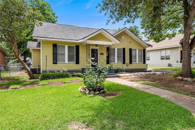 701 W Fawn St, Caldwell, TX 77836 - photo 2