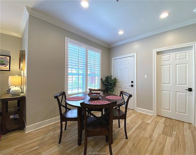 801 Luther St W Unit 1407, College Station, TX 77840 - dining area with light wood-style flooring, baseboards, ornamental molding, and recessed lighting