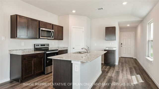 882 Kickapoo Ln, College Station, TX 77845