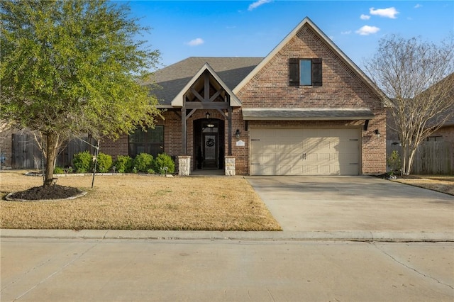 view of front facade featuring a garage