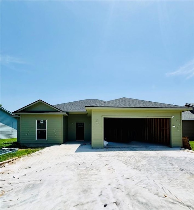 411 N Wrangler St, Franklin, TX 77856 - photo 1
