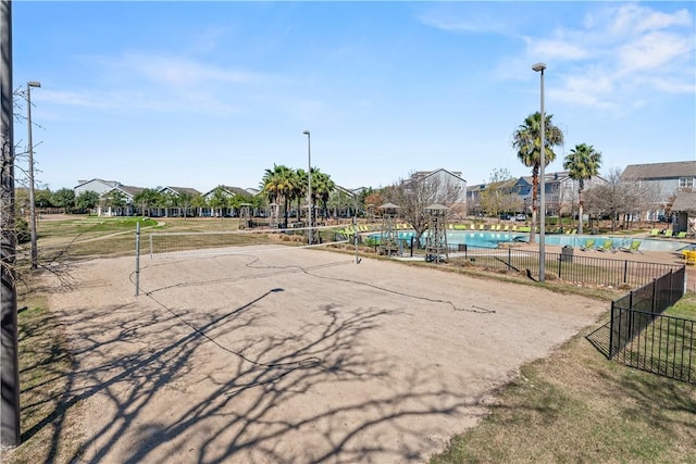 surrounding community with volleyball court