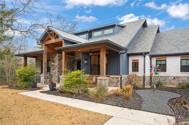 view of front of home with covered porch