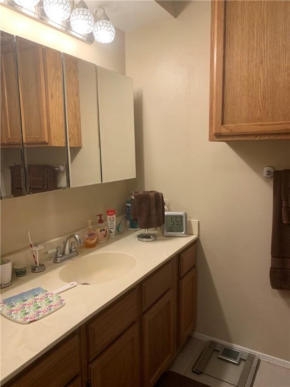 1707 Shawnee St, Navasota, TX 77868 - living area featuring light wood-style floors and baseboards