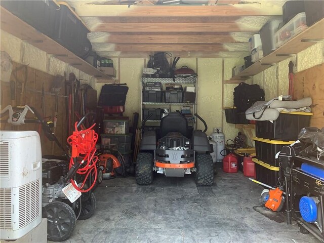 1707 Shawnee St, Navasota, TX 77868 - storage room featuring a garage