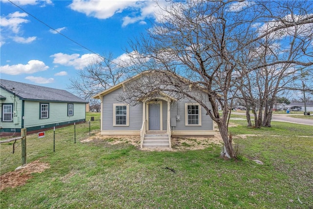 view of front of home with a front yard