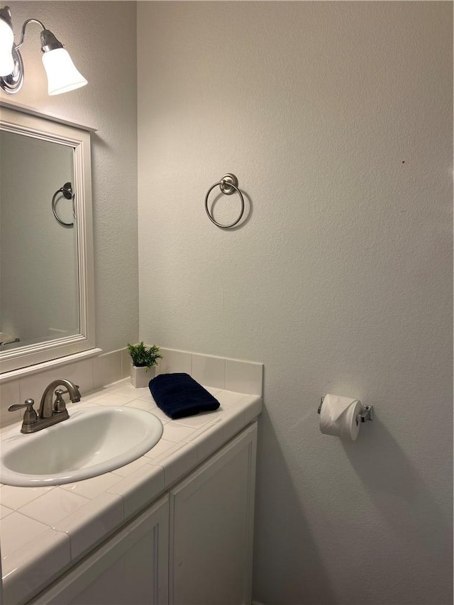 bathroom with vanity