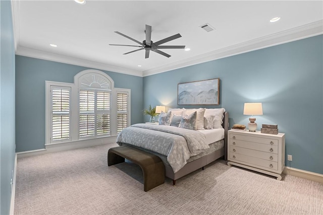 bedroom with carpet flooring, recessed lighting, baseboards, ceiling fan, and crown molding