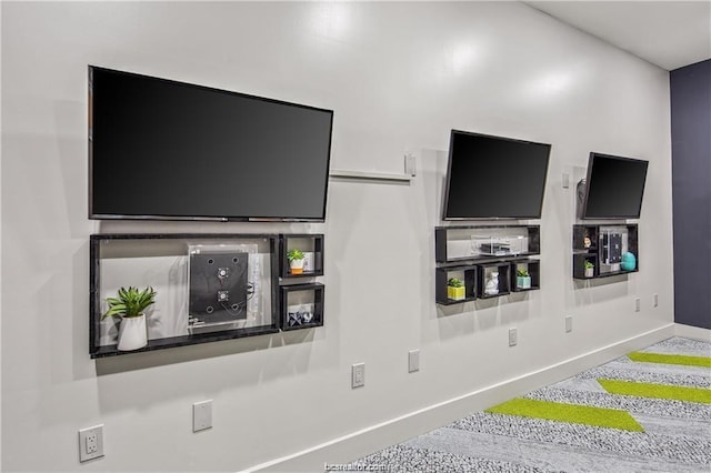 living room featuring carpet floors