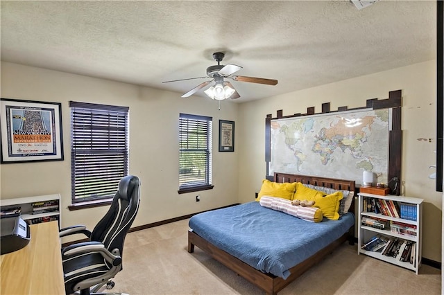 2409 Stone Castle Cir, College Station, TX 77845 - living area featuring a ceiling fan, wood finished floors, recessed lighting, and baseboards