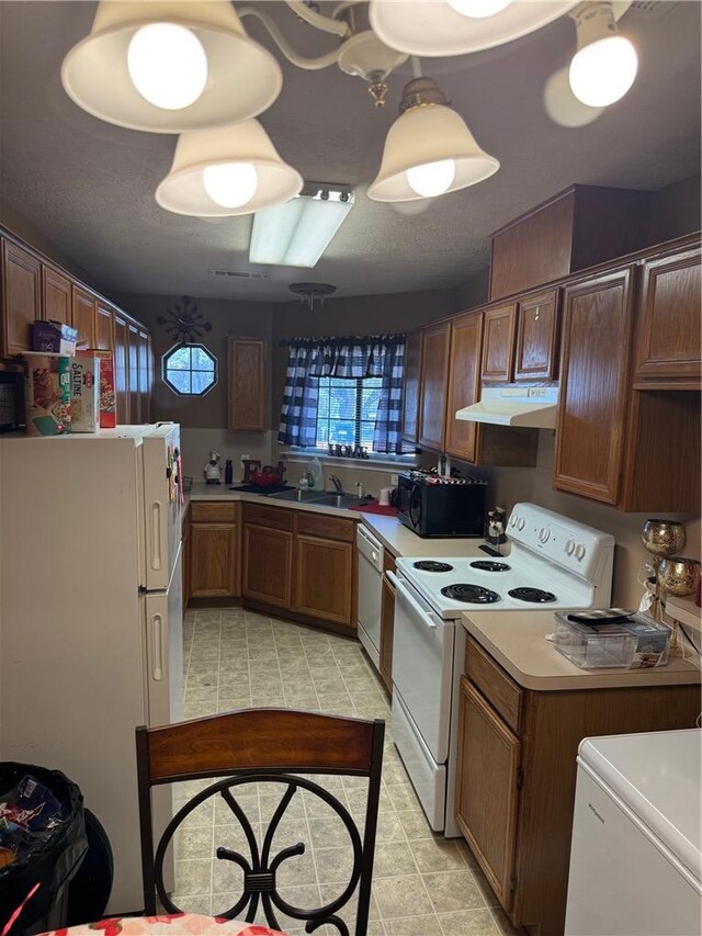 1112 Detroit St, College Station, TX 77840 - photo 7