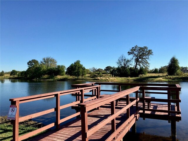 9570 Edinburg Trl, Iola, TX 77861