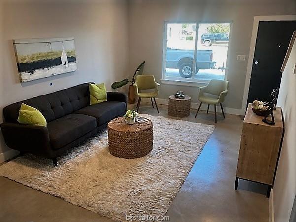 806 N Parker Ave N, Bryan, TX 77803 - photo 9