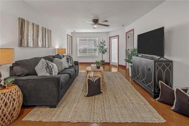 517 SW Pkwy Unit 103, College Station, TX 77840 - photo 16