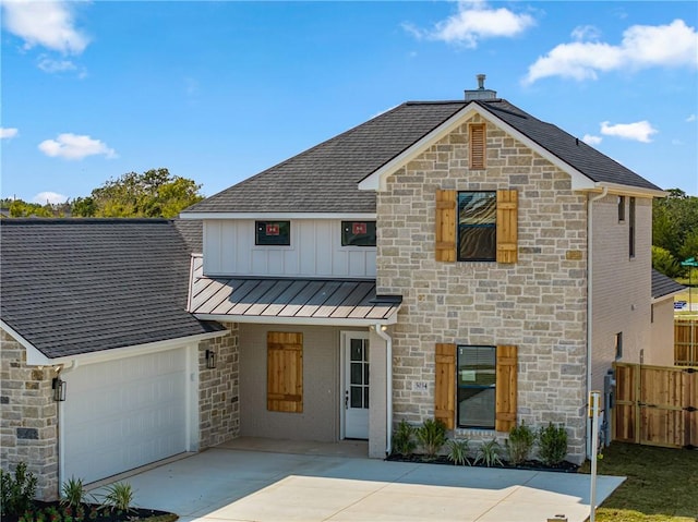 view of front of property featuring a garage