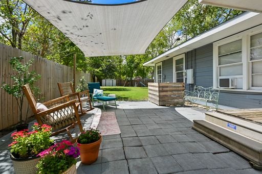 view of patio / terrace with cooling unit