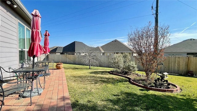 view of yard with a patio