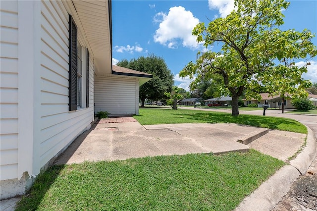 4204 Carter Creek Pkwy, Bryan, TX 77802 - photo 5