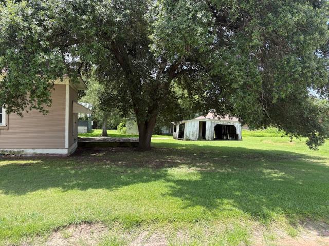 125 N 3rd St NE, Normangee, TX 77871 - photo 6
