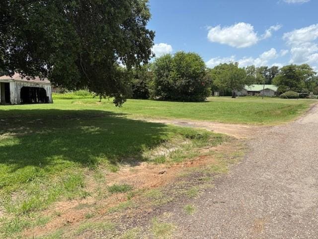 125 N 3rd St NE, Normangee, TX 77871 - photo 7
