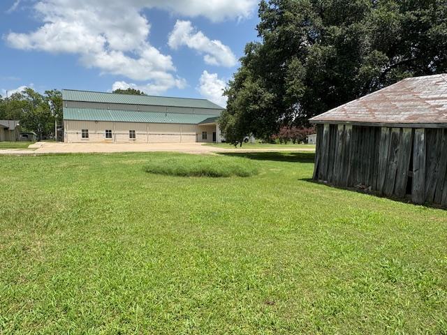 125 N 3rd St NE, Normangee, TX 77871 - photo 9