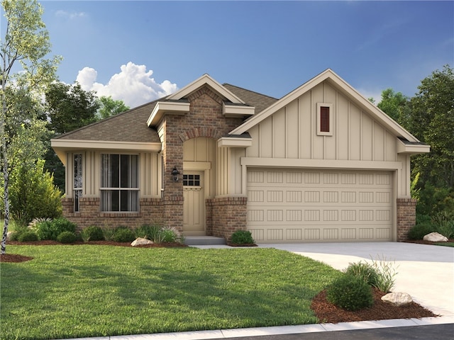 craftsman house featuring a front lawn and a garage