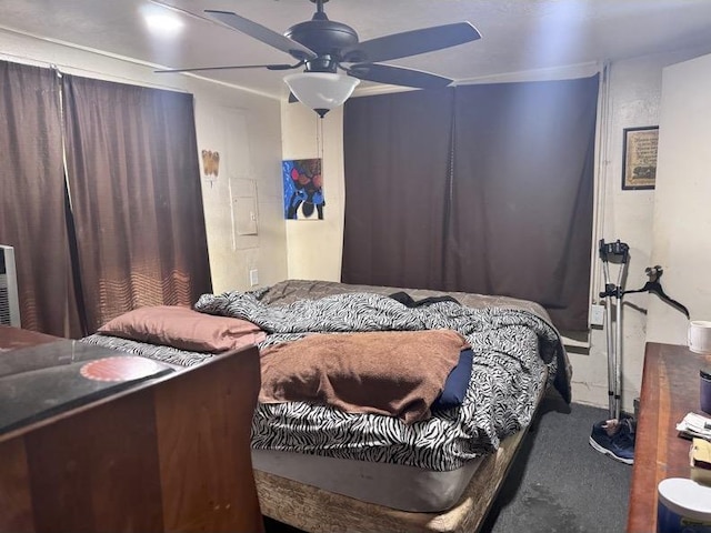 bedroom featuring carpet flooring and ceiling fan