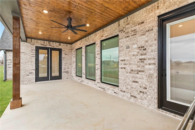 view of patio with ceiling fan