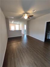 967 Crossing Dr, Bryan, TX 77803 - photo 2