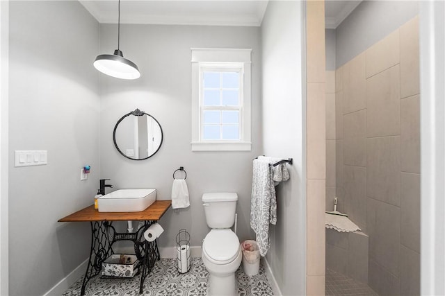 3785 County Road 405, Anderson, TX 77830 - full bath with walk in shower and ornamental molding