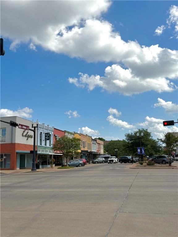 708 N Washington Ave, Bryan, TX 77803