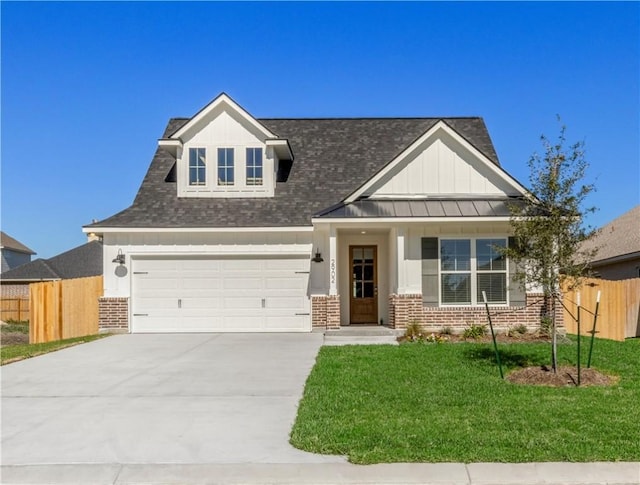 view of front of home with a front yard