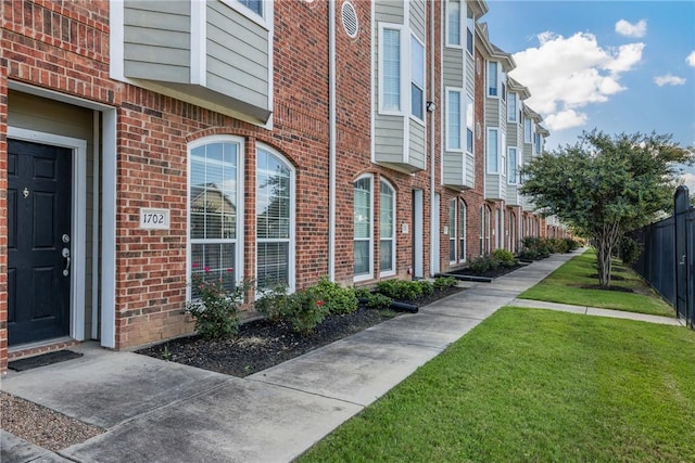 1198 Jones Butler Rd Unit 1702, College Station, TX 77840 - photo 3