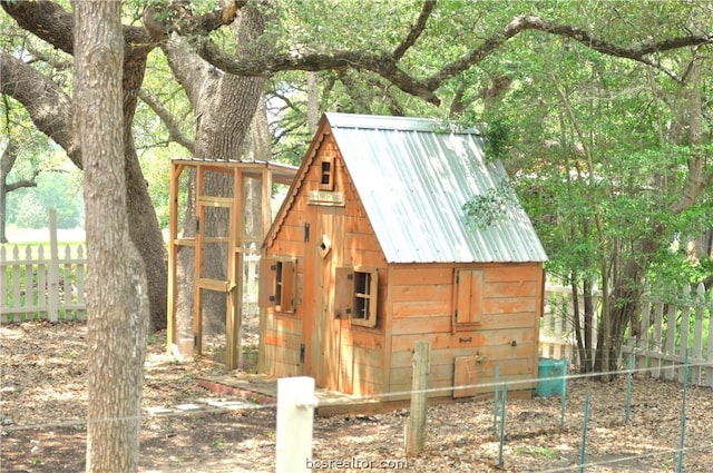 view of outdoor structure