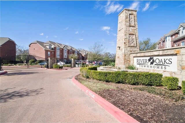 305 Holleman Dr E Unit 601, College Station, TX 77840 - photo 1