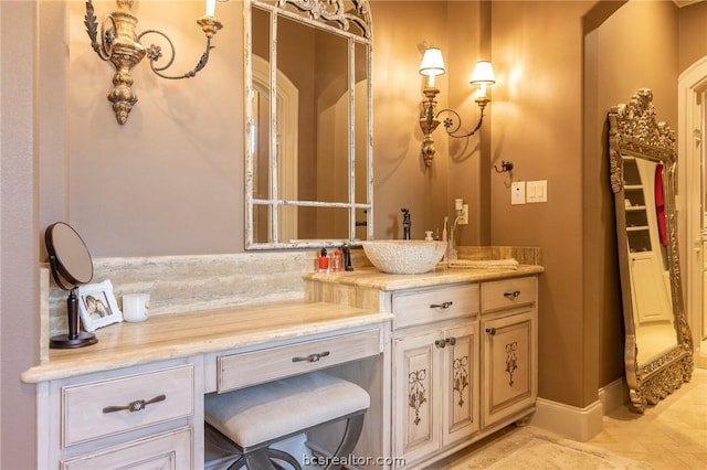 bathroom with vanity