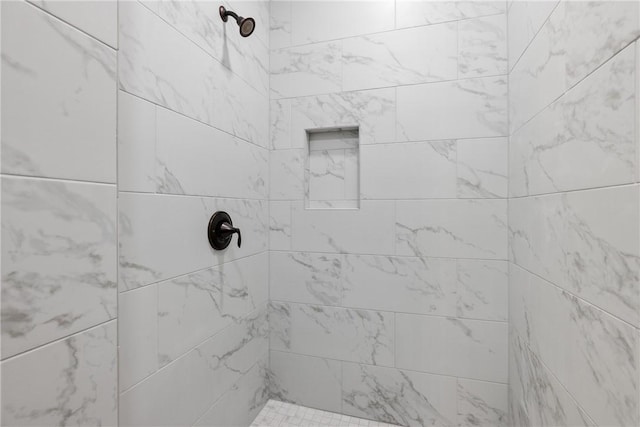 2906 Spector Dr, Bryan, TX 77808 - full bathroom featuring a tile shower