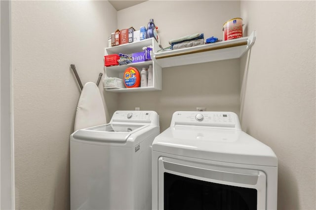 2609 Kimbolton Dr, College Station, TX 77845 - washroom featuring washer and clothes dryer