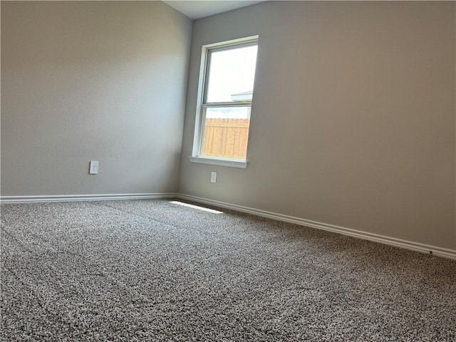 view of carpeted spare room