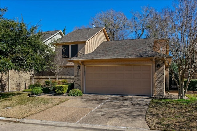 view of front facade featuring a garage