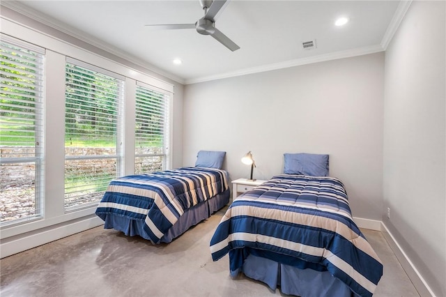 11188 Riley Green Rd, Franklin, TX 77856 - bedroom featuring crown molding, concrete floors, a ceiling fan, and recessed lighting