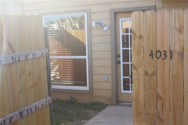 4031 Southern Trace Dr, College Station, TX 77845 - view of property entrance