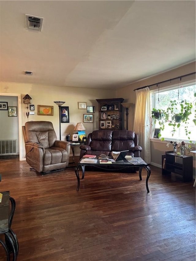 610 Calvert St, Hearne, TX 77859 - living area with wood finished floors