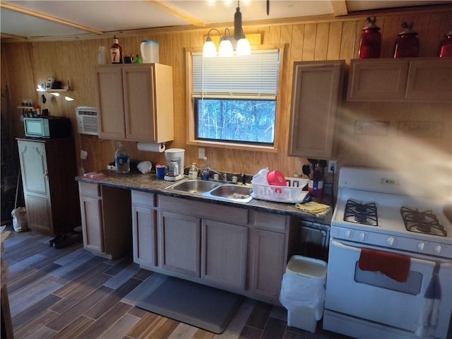 1172 Lcr 892, Jewett, TX 75846