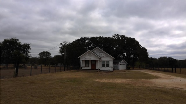 view of front of home with a front yard